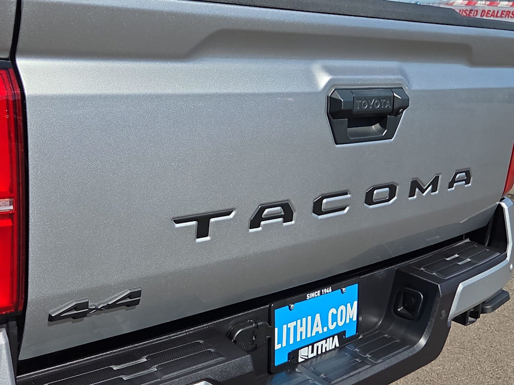 Thumbnail: 2024 Toyota Tacoma - 7