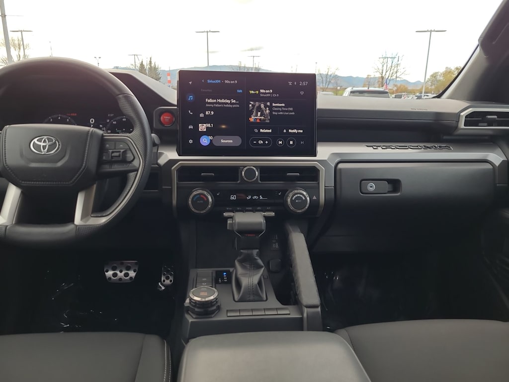 Thumbnail: 2024 Toyota Tacoma - 10