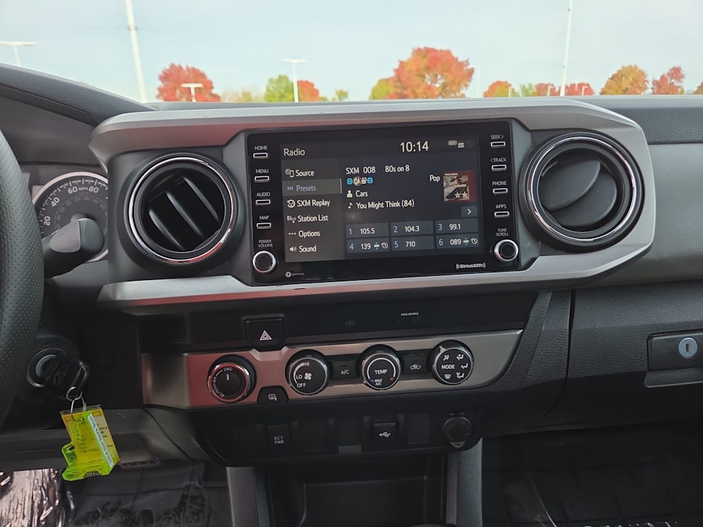 Thumbnail: 2020 Toyota Tacoma - 13