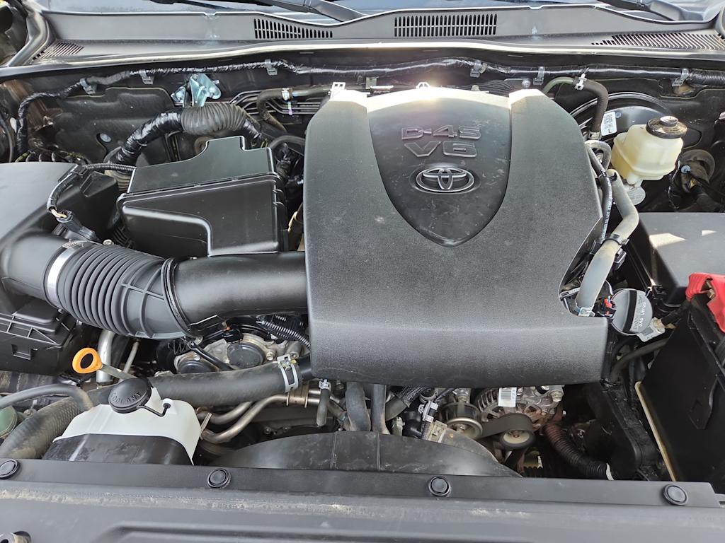 Thumbnail: 2020 Toyota Tacoma - 9
