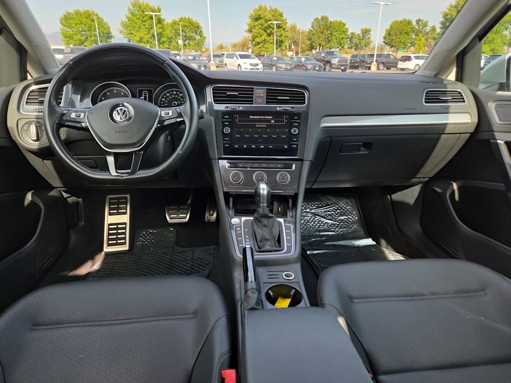 Thumbnail: 2019 Volkswagen Golf - 9
