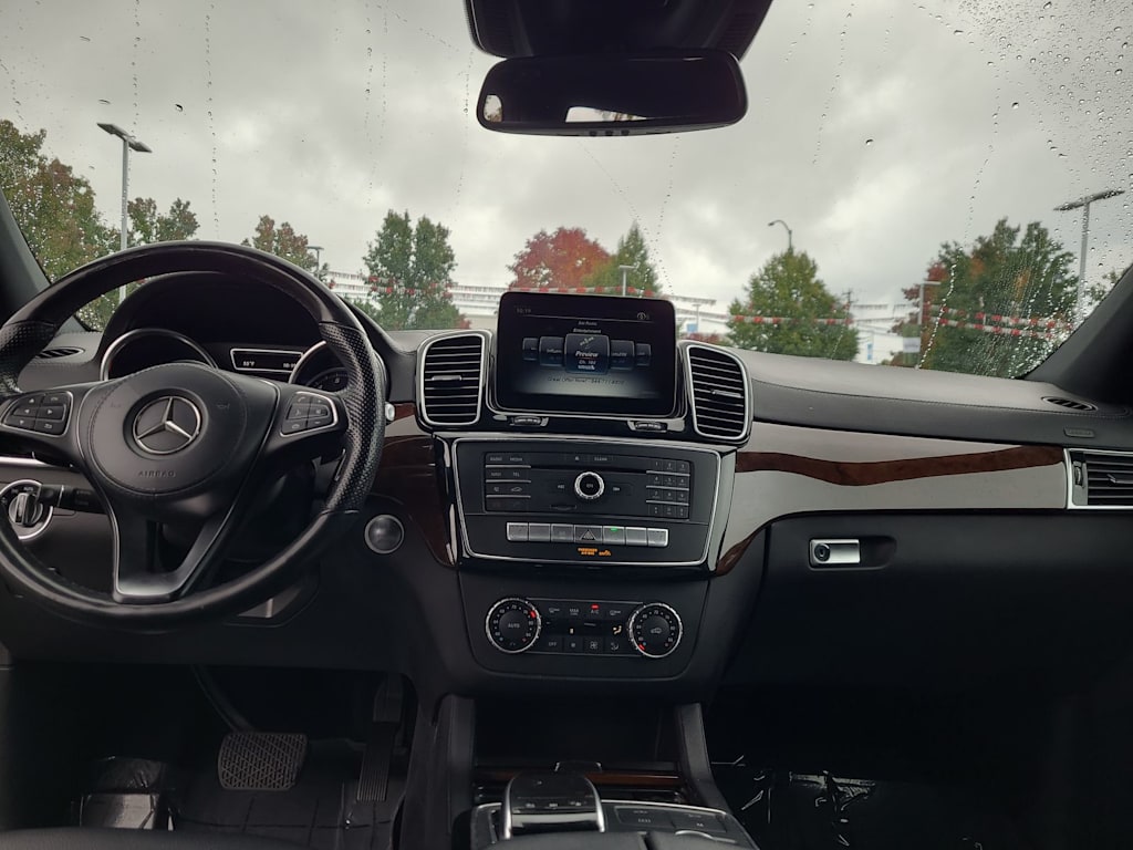 Thumbnail: 2019 Mercedes-Benz GLS - 10