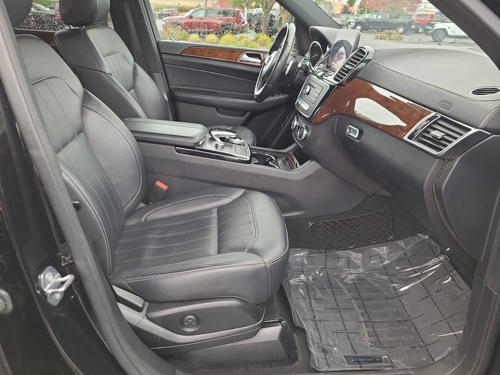 Thumbnail: 2019 Mercedes-Benz GLS - 12