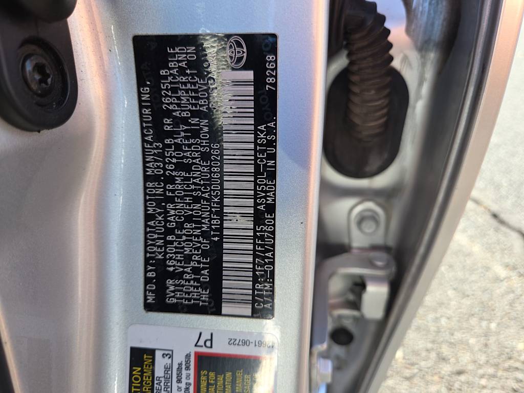 Thumbnail: 2013 Toyota Camry - 17