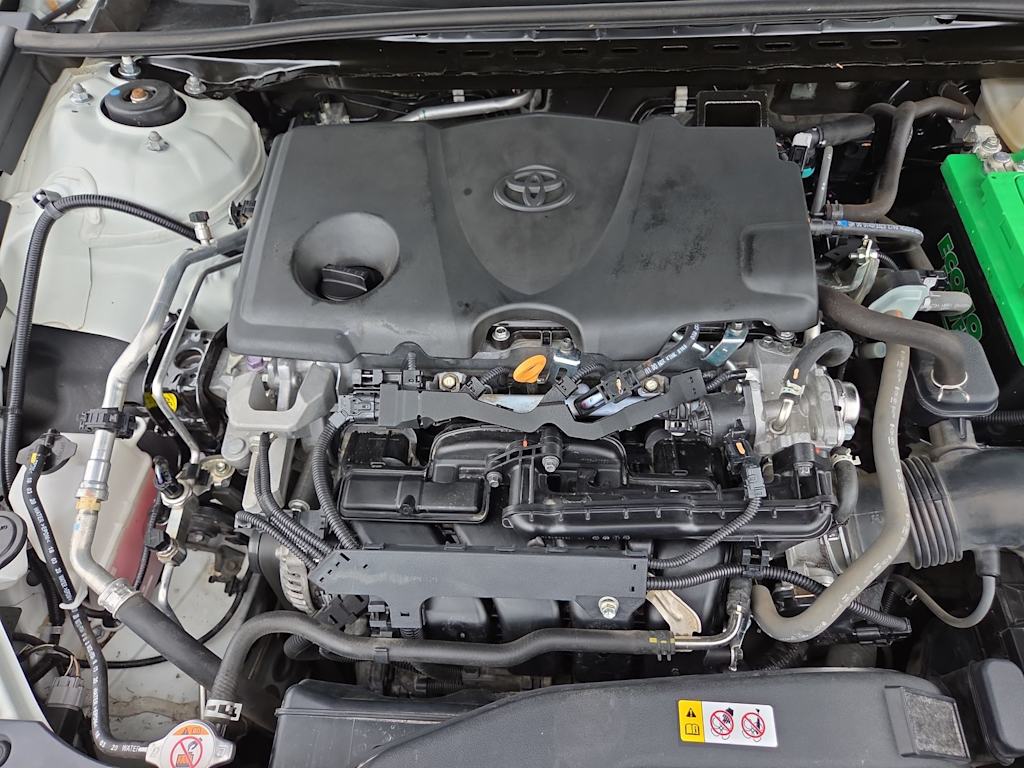 Thumbnail: 2021 Toyota Camry - 9