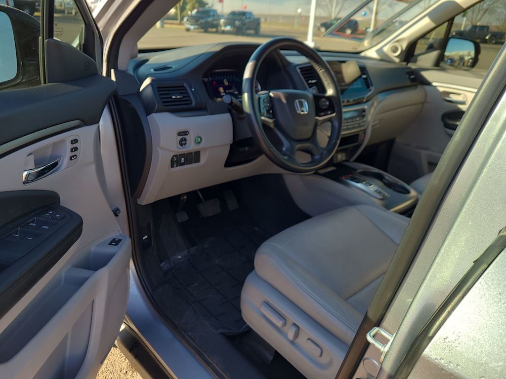 Thumbnail: 2022 Honda Pilot - 10