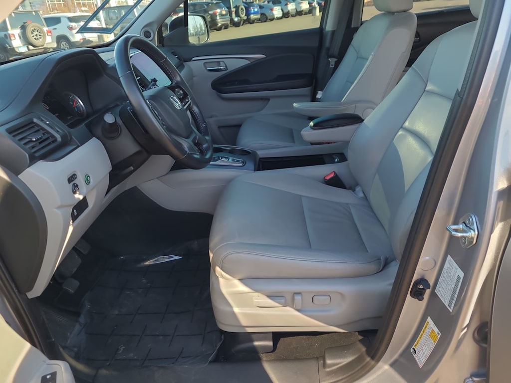 Thumbnail: 2022 Honda Pilot - 11