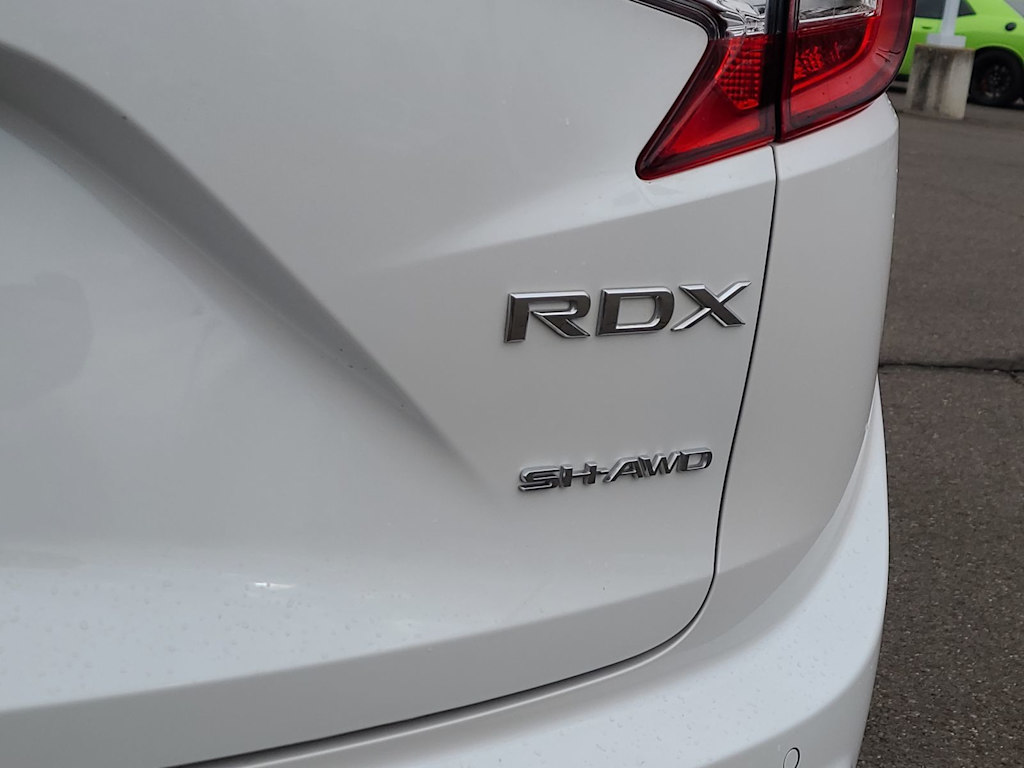 Thumbnail: 2023 Acura RDX - 7