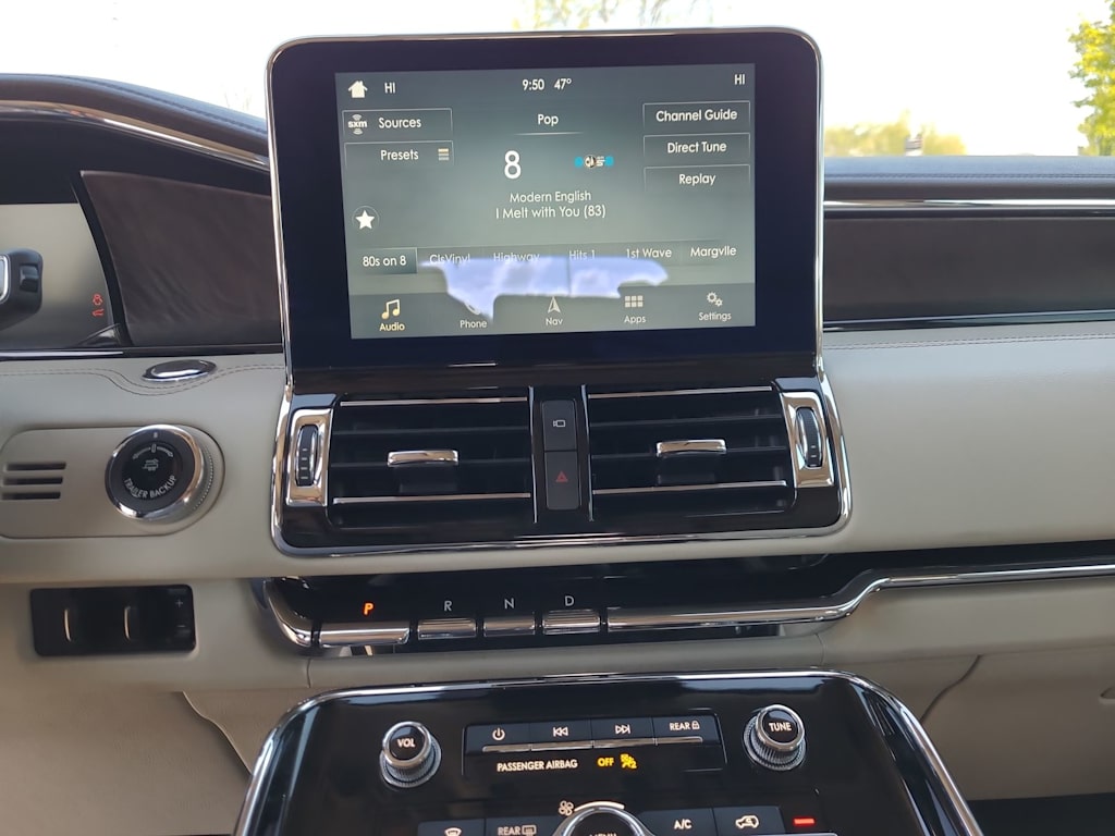 Thumbnail: 2018 Lincoln Navigator - 12