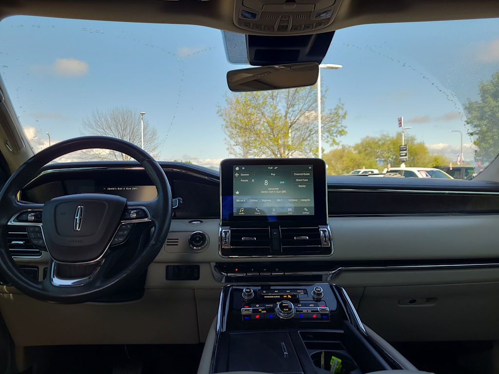 Thumbnail: 2018 Lincoln Navigator - 2