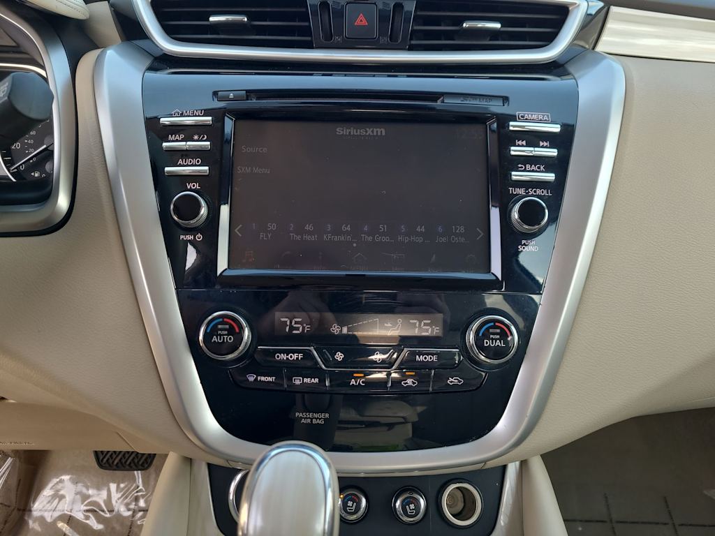 Thumbnail: 2015 Nissan Murano - 13