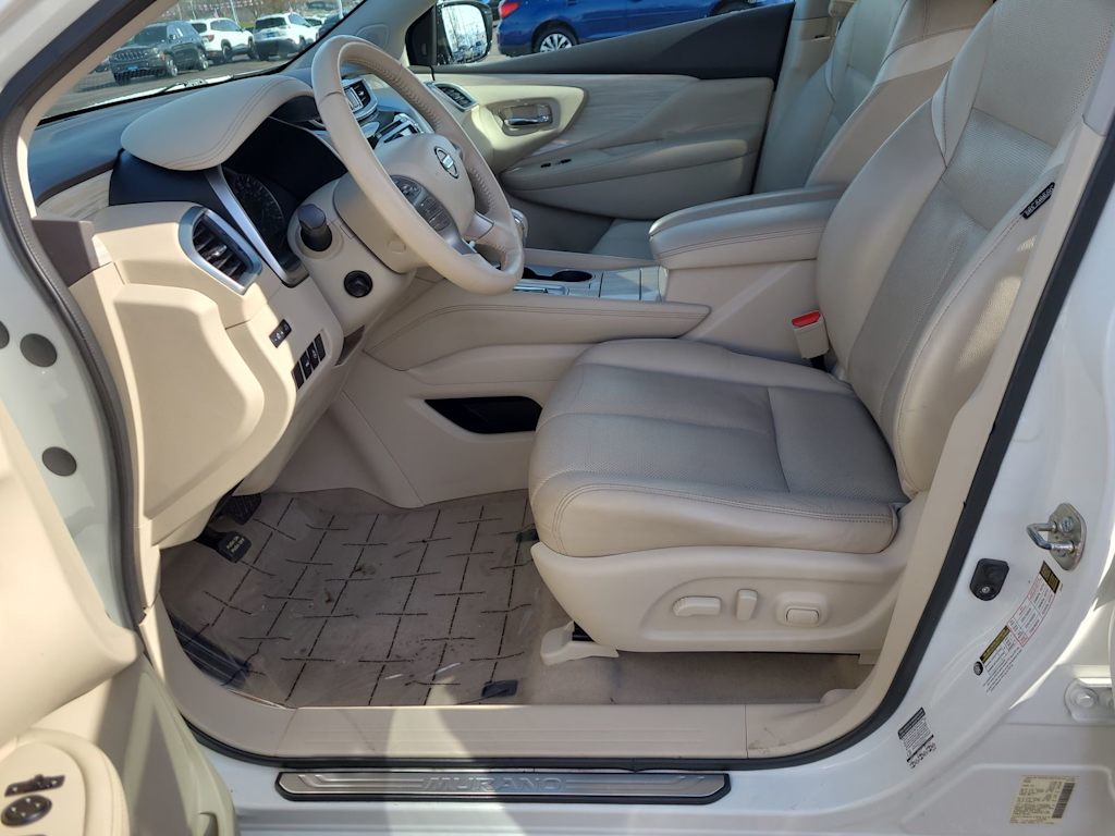 Thumbnail: 2015 Nissan Murano - 10