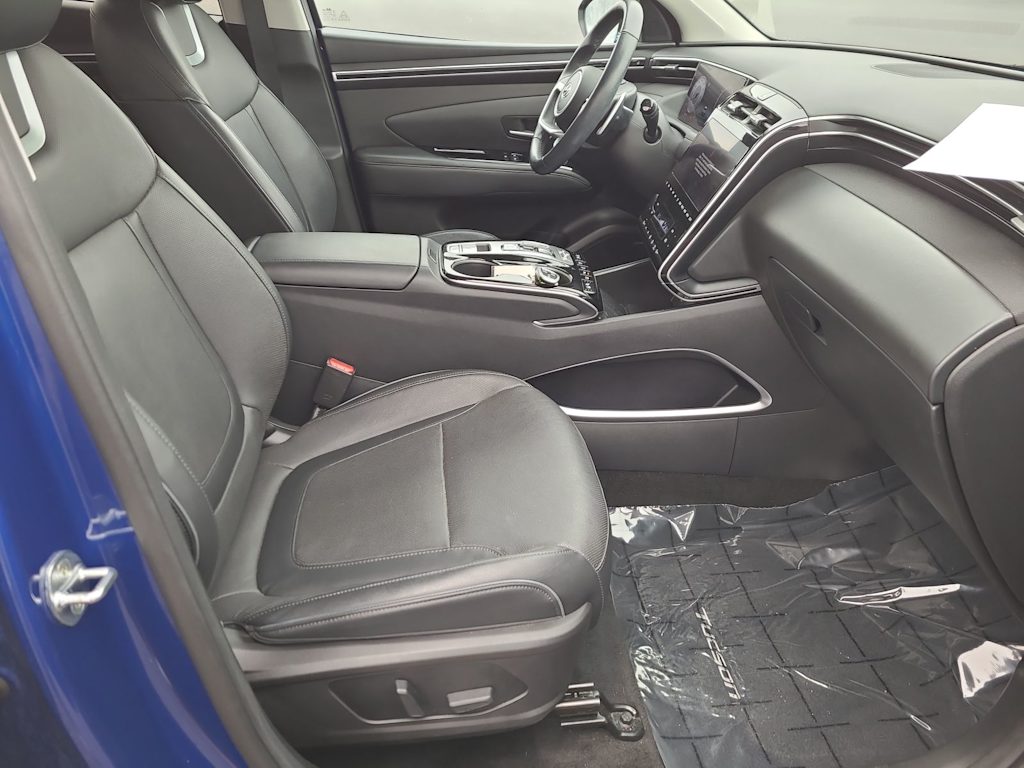 Thumbnail: 2023 Hyundai Tucson - 28