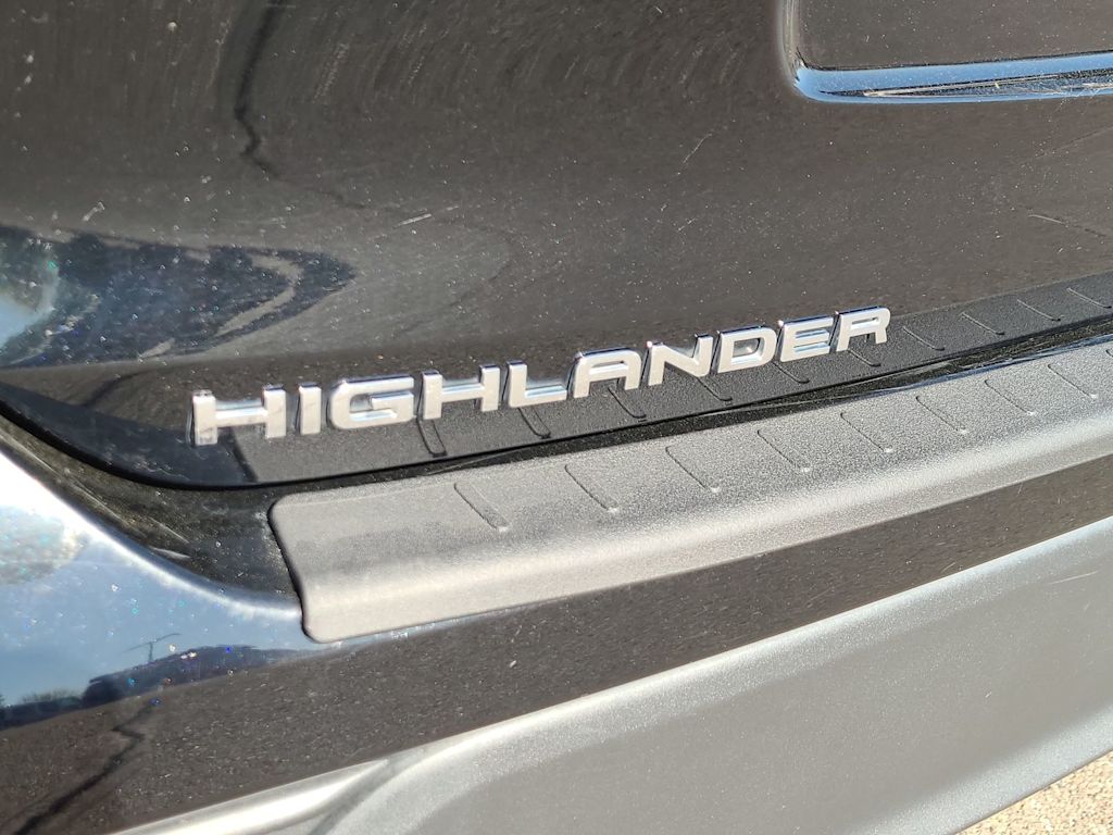 2022 Toyota Highlander XLE 7