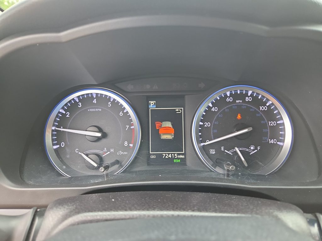 Thumbnail: 2018 Toyota Highlander - 16
