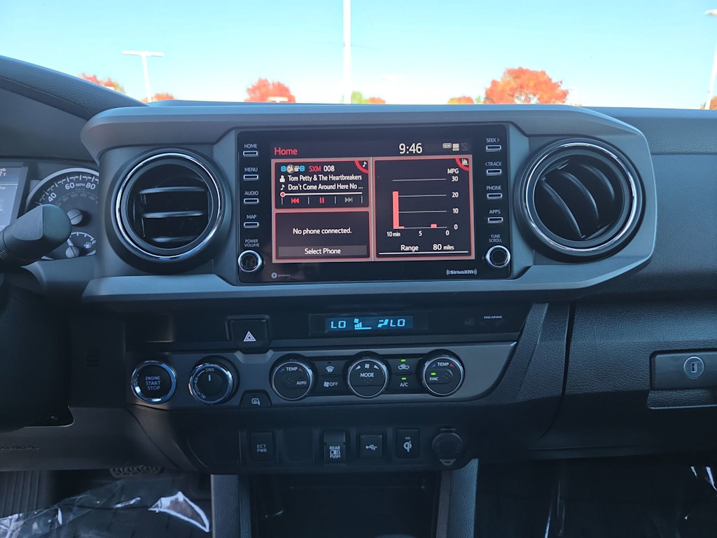 Thumbnail: 2021 Toyota Tacoma - 29