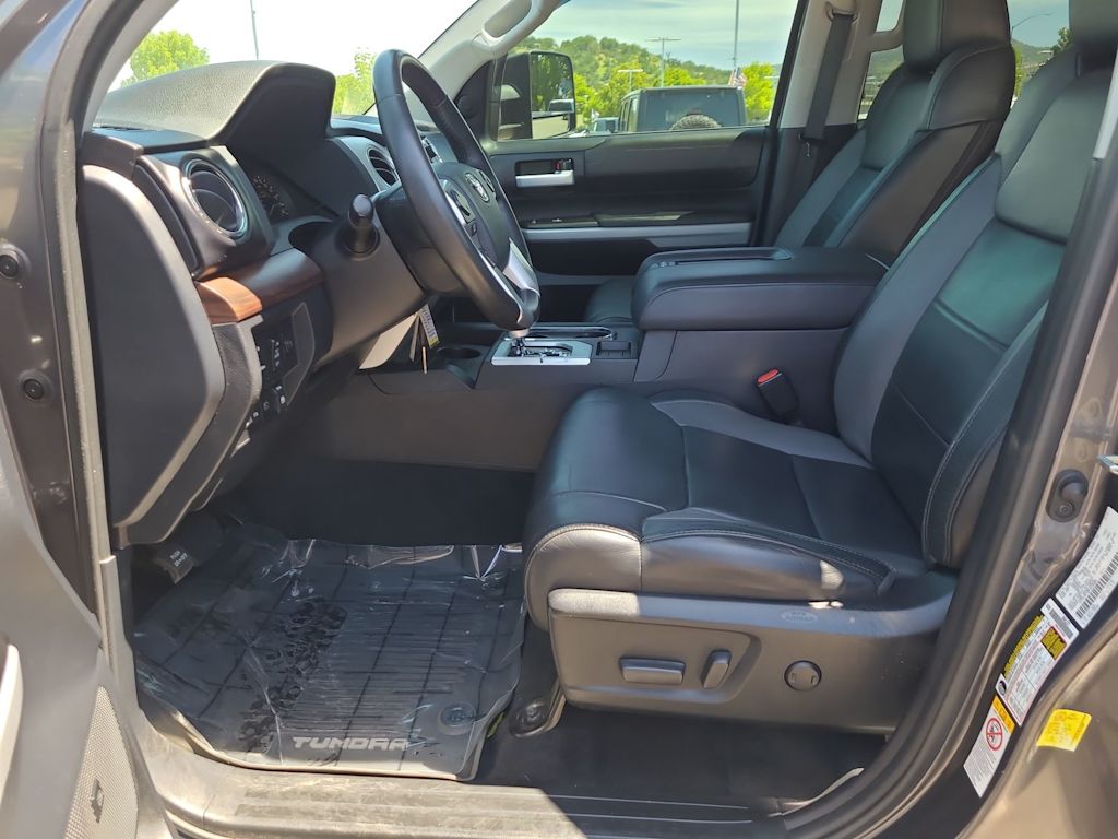 2019 Toyota Tundra Limited 10