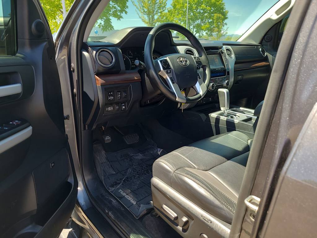 2019 Toyota Tundra Limited 23