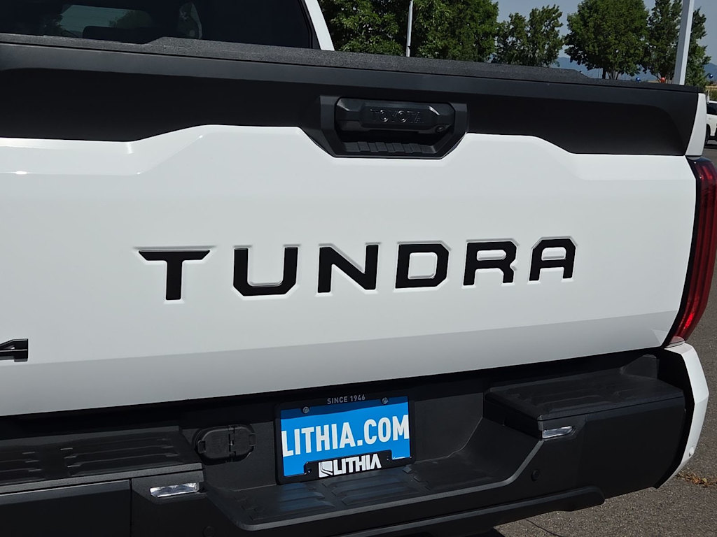 Thumbnail: 2024 Toyota Tundra - 7