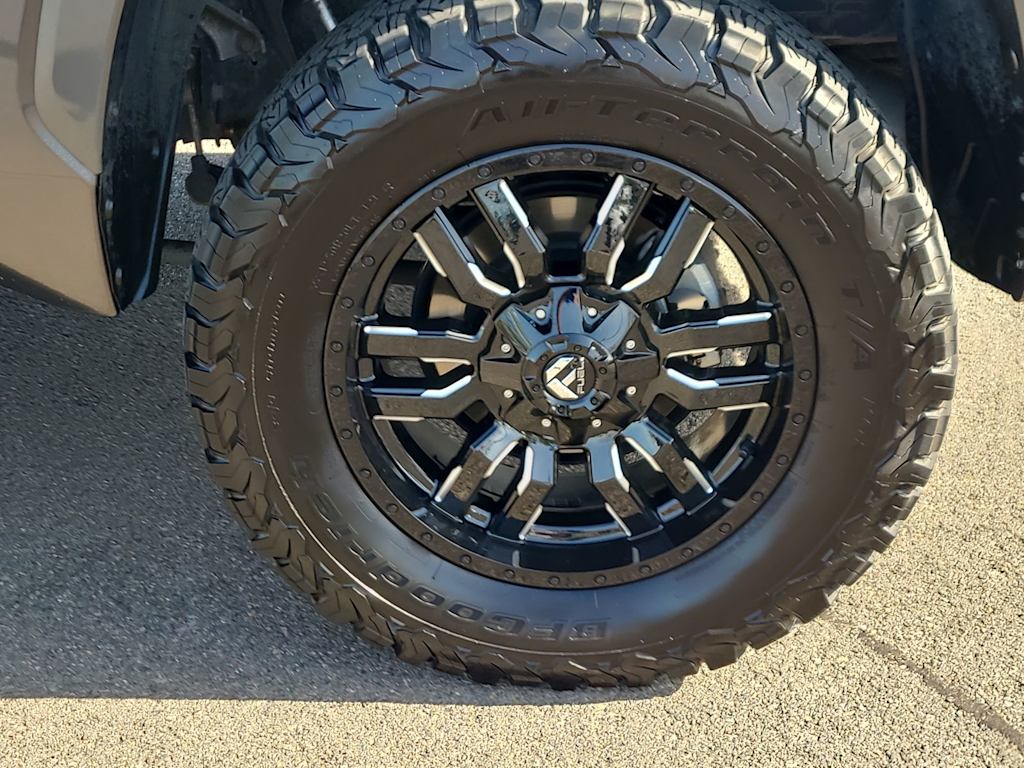 Thumbnail: 2024 Toyota Tundra - 9