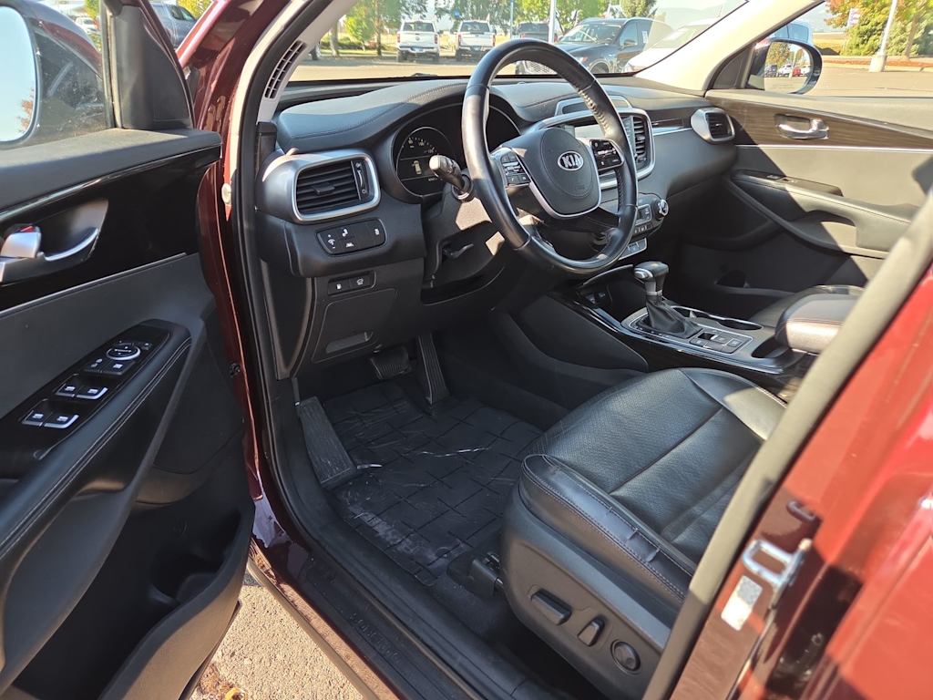Thumbnail: 2020 Kia Sorento - 2