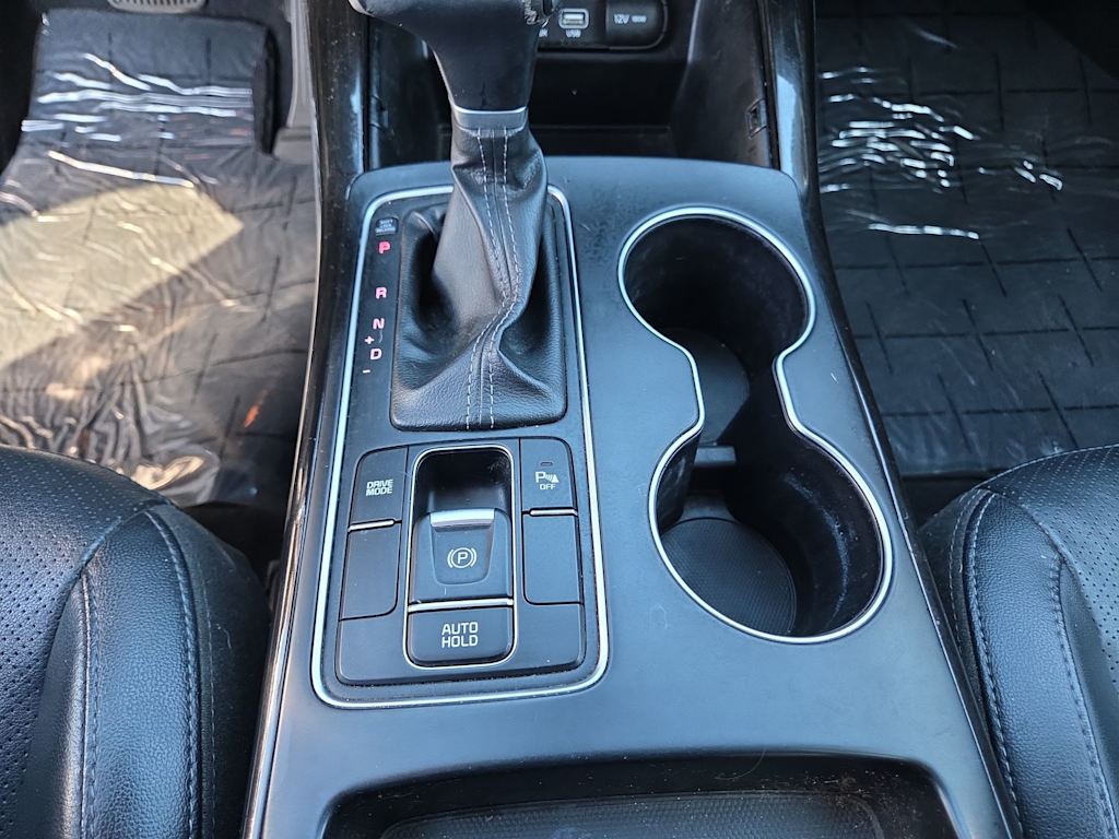 Thumbnail: 2020 Kia Sorento - 15
