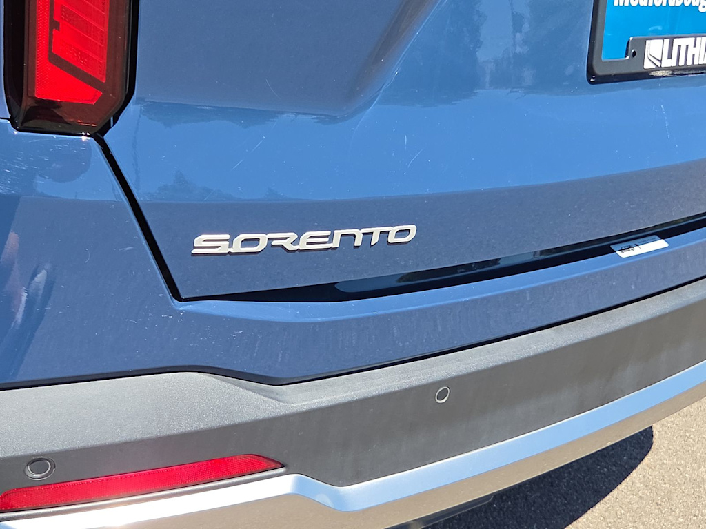 Thumbnail: 2024 Kia Sorento - 7
