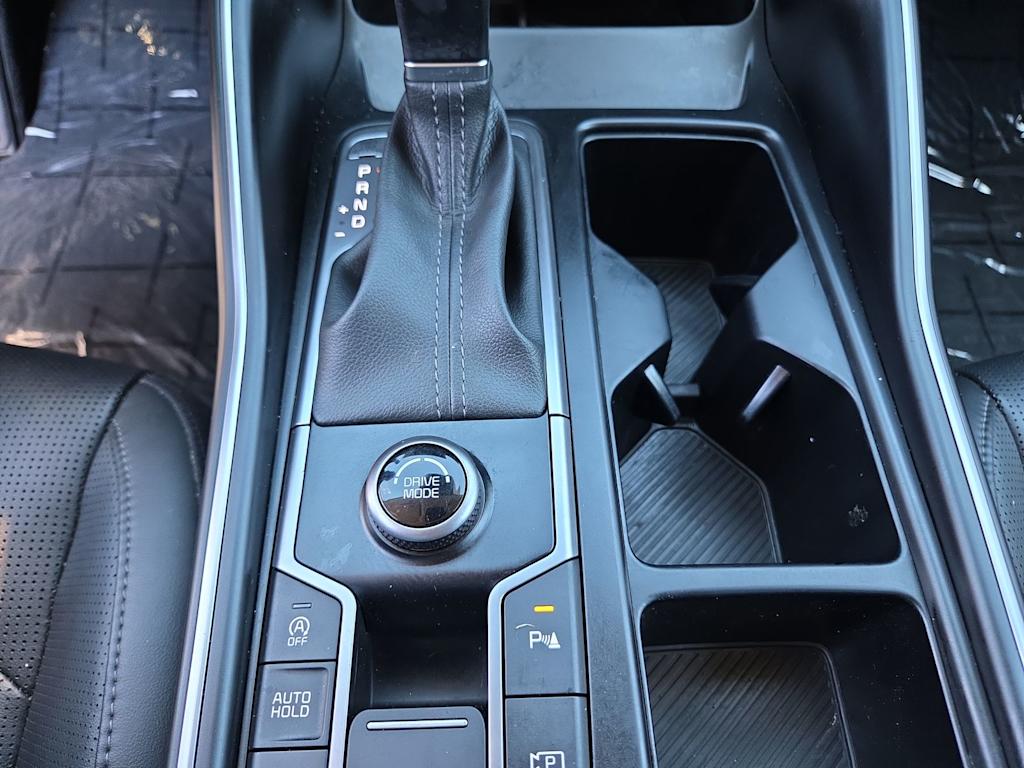 Thumbnail: 2024 Kia Sorento - 15