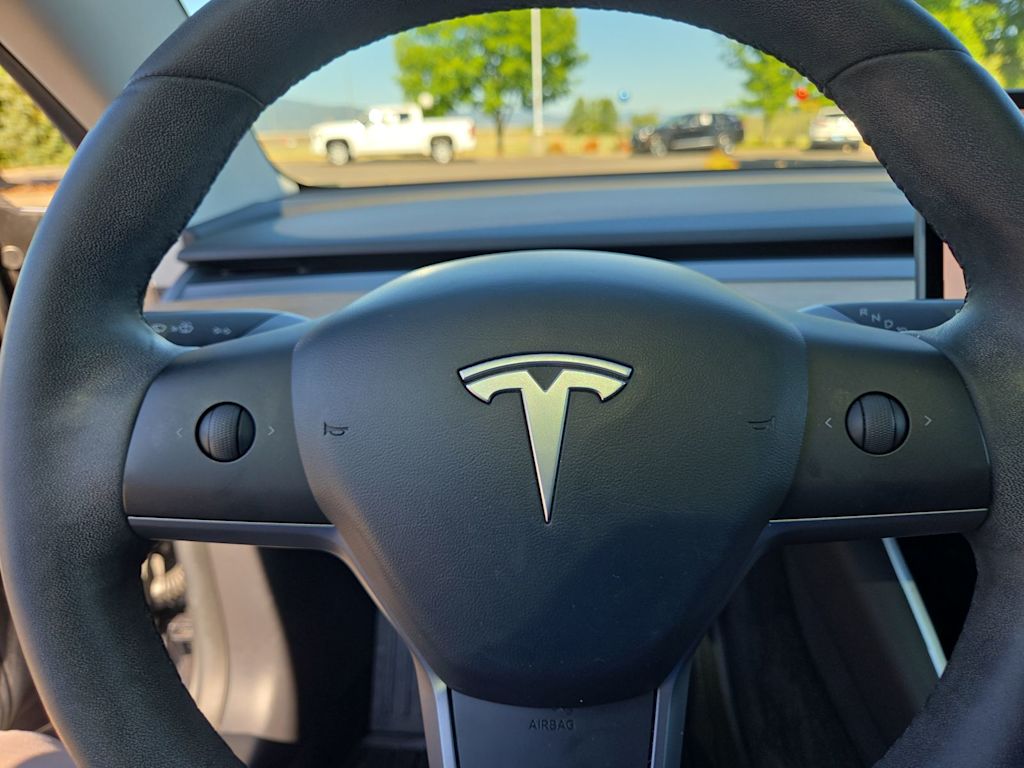 Thumbnail: 2019 Tesla Model 3 - 26