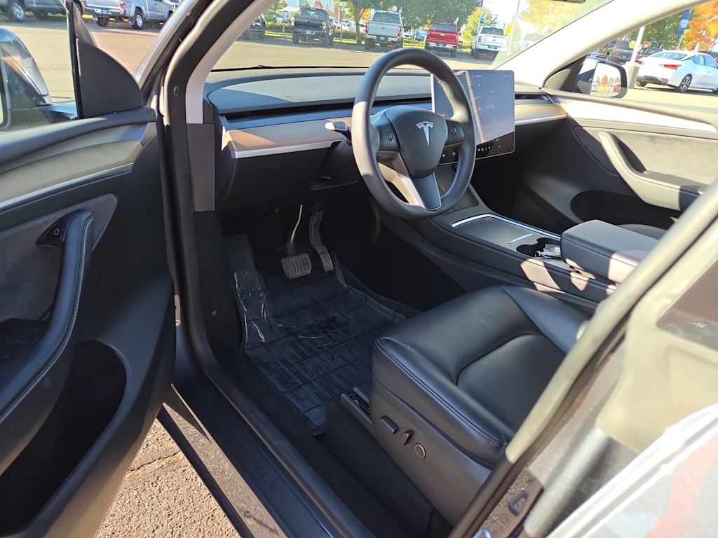 Thumbnail: 2023 Tesla Model Y - 2