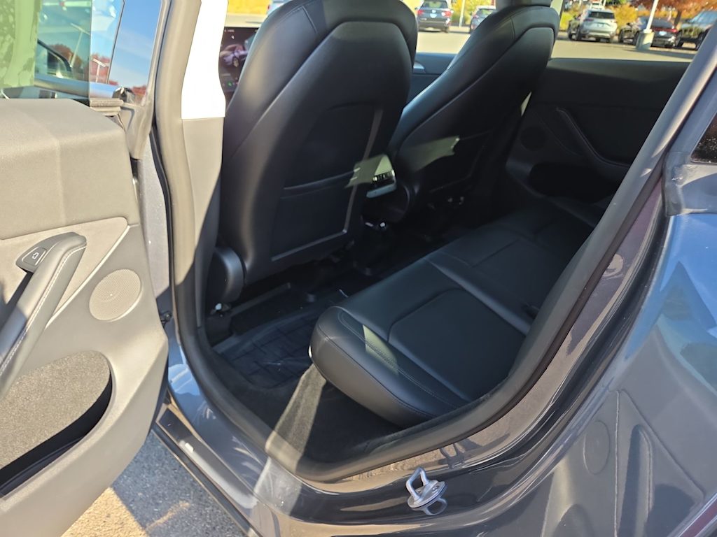 Thumbnail: 2023 Tesla Model Y - 11