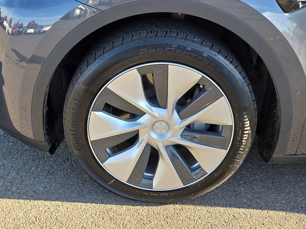 Thumbnail: 2023 Tesla Model Y - 7