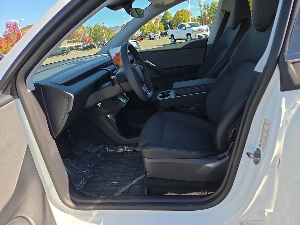 Thumbnail: 2026 Tesla Model Y - 25