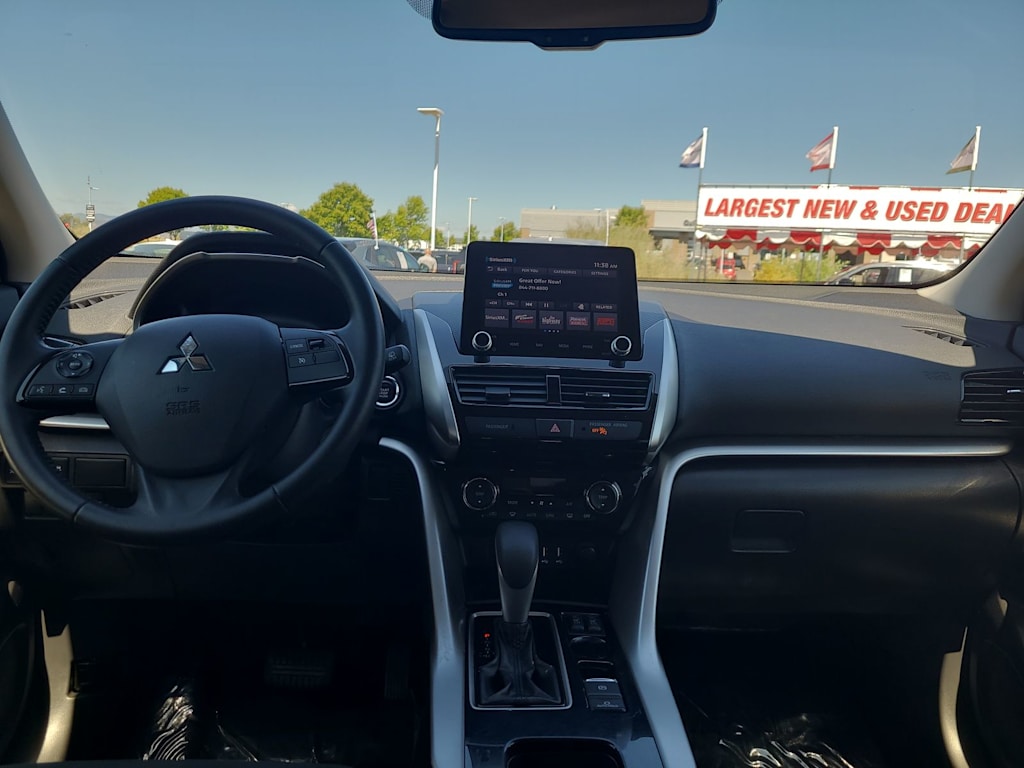 Thumbnail: 2022 Mitsubishi Eclipse Cross - 10