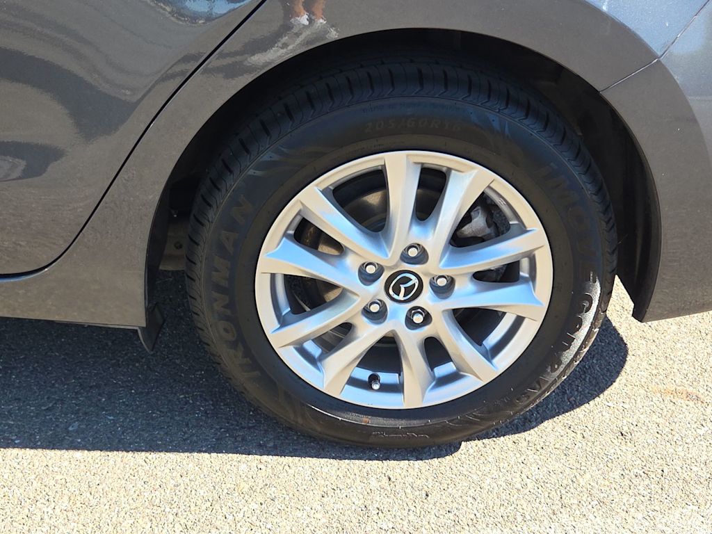 Thumbnail: 2015 Mazda Mazda3 - 7