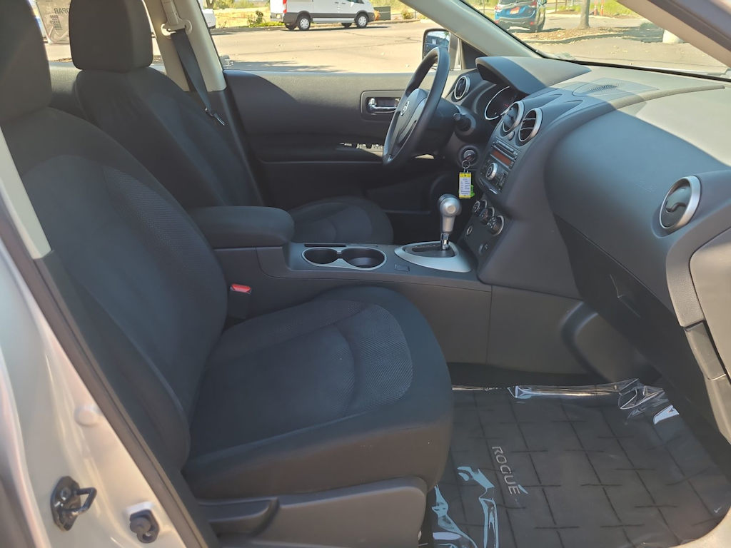 Thumbnail: 2014 Nissan Rogue - 12