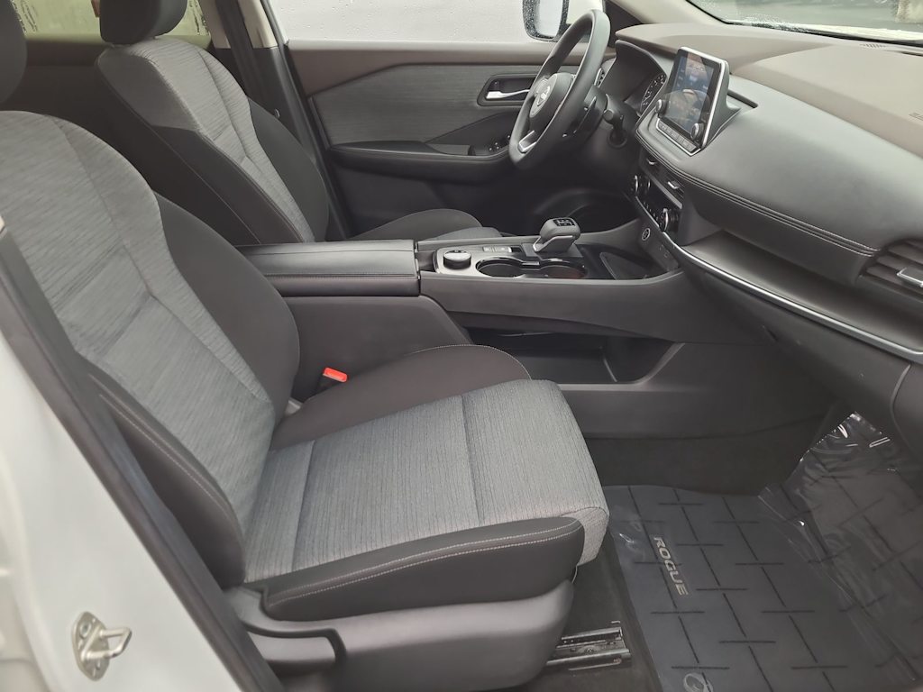 Thumbnail: 2023 Nissan Rogue - 12