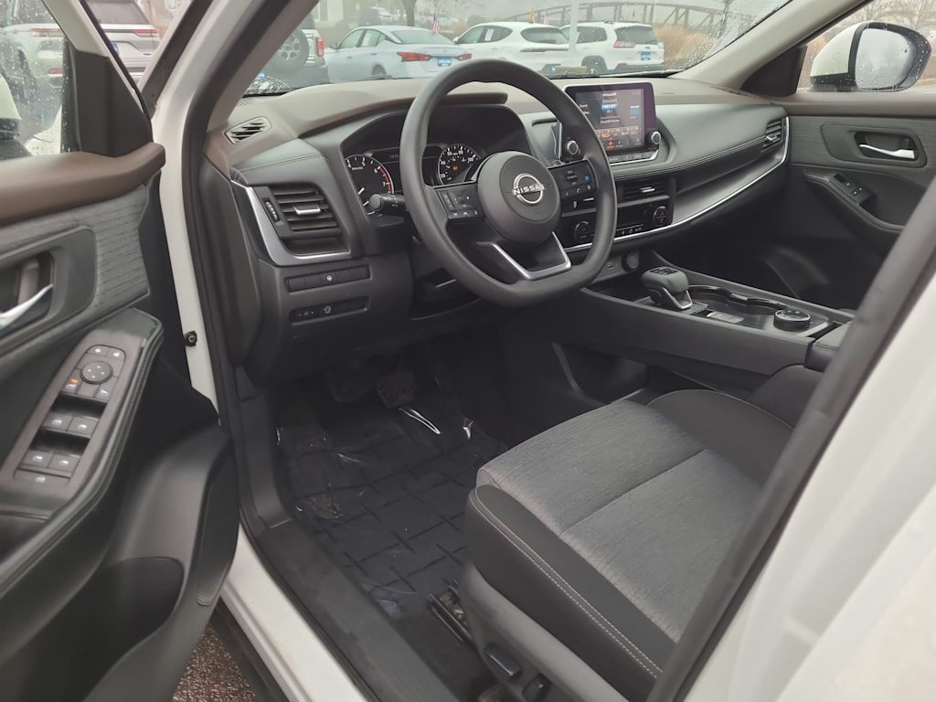 Thumbnail: 2023 Nissan Rogue - 2