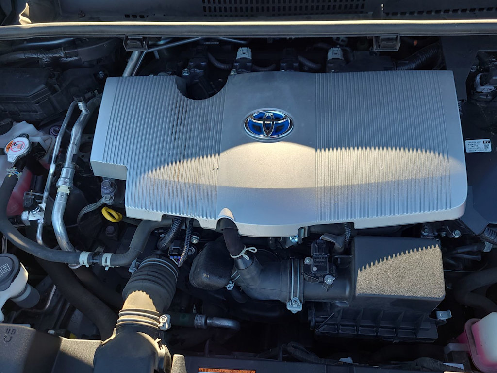 Thumbnail: 2022 Toyota Prius - 9