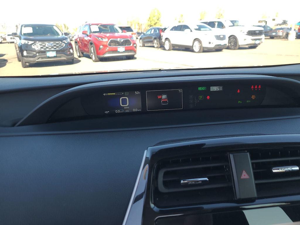 Thumbnail: 2022 Toyota Prius - 29