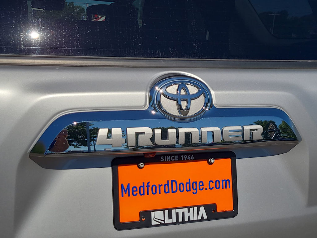 Thumbnail: 2022 Toyota 4Runner - 7