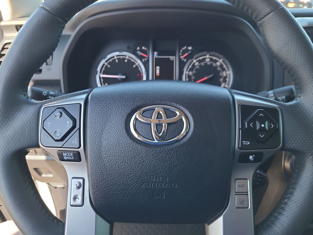 Thumbnail: 2022 Toyota 4Runner - 29