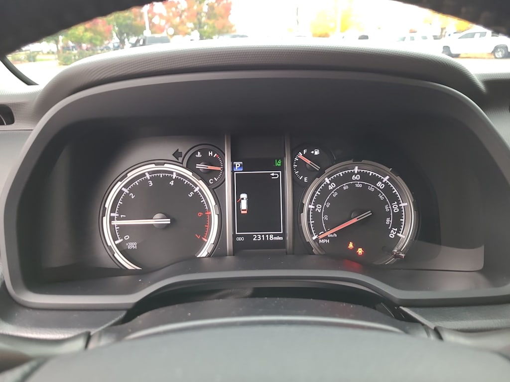 Thumbnail: 2023 Toyota 4Runner - 16