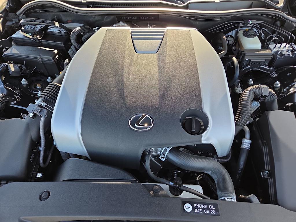 Thumbnail: 2017 Lexus IS - 9