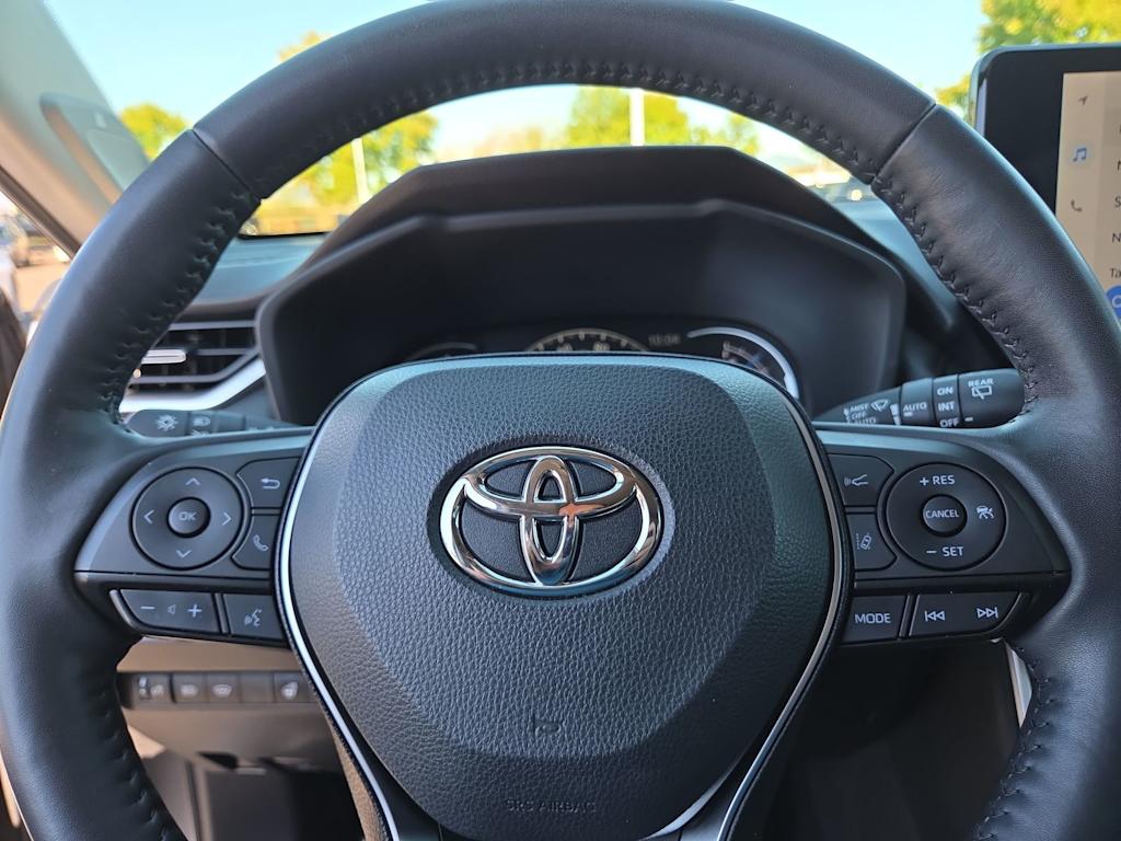 Thumbnail: 2024 Toyota RAV4 - 29