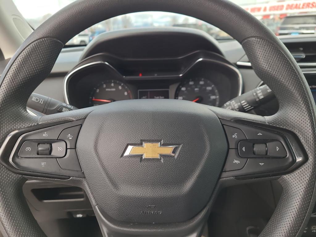 Thumbnail: 2022 Chevrolet TrailBlazer - 29
