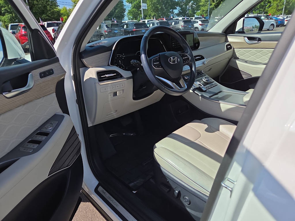 Thumbnail: 2022 Hyundai Palisade - 22