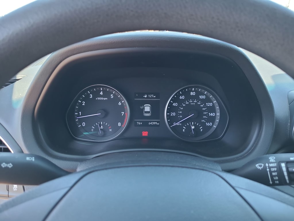 Thumbnail: 2018 Hyundai Elantra - 16