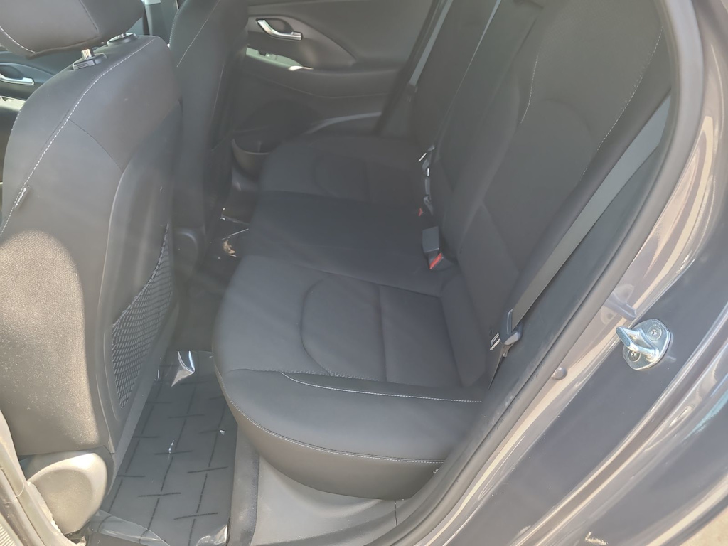 Thumbnail: 2018 Hyundai Elantra - 28