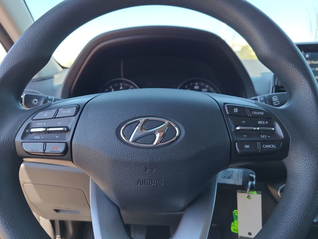 Thumbnail: 2018 Hyundai Elantra - 29